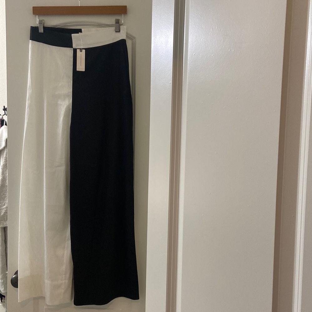 Anthropologie black and white pants. Size M.